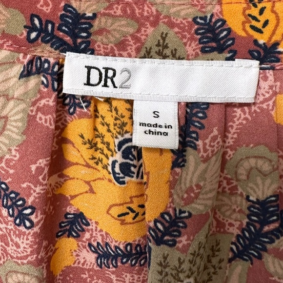 DR2 Daniel Rainn Floral Blouse - Picture 2 of 9